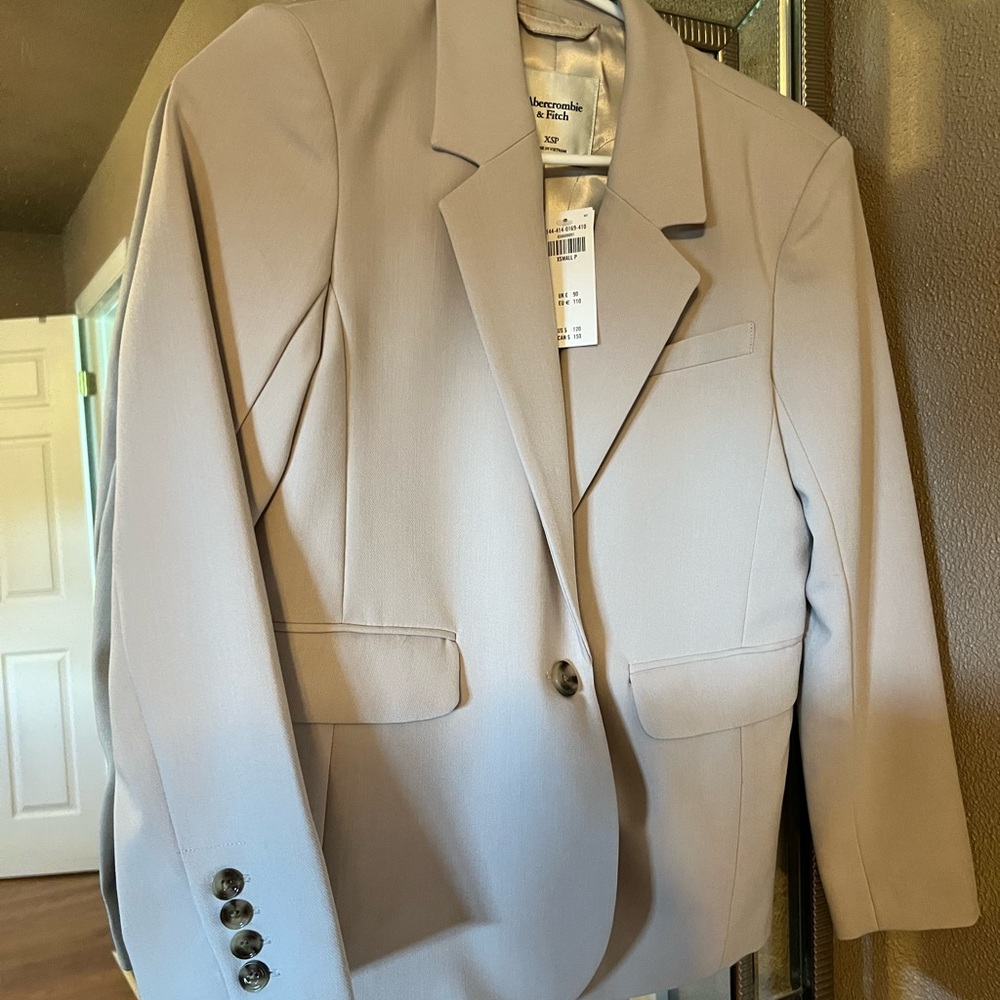 Abercrombie & Fitch Beige Blazer